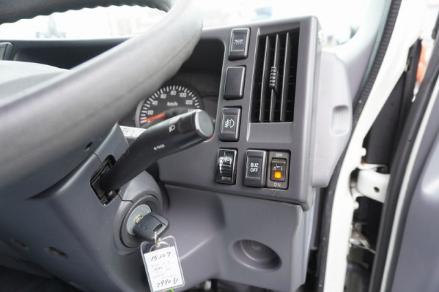 いすゞ エルフ 小型 バン TRG-NMR85AN(98656) 38枚目