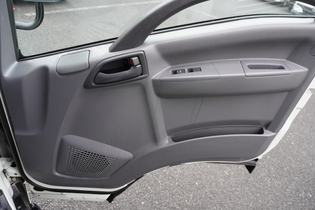 いすゞ エルフ 小型 バン TRG-NMR85AN(98656) 39枚目