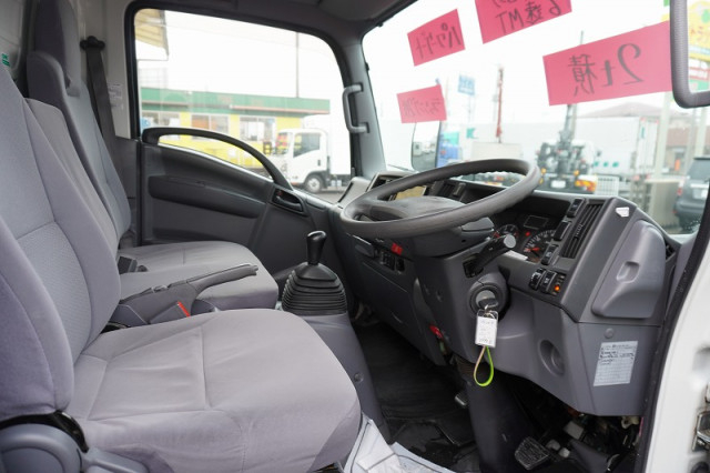 いすゞ エルフ 小型 バン TRG-NMR85AN(98656) 41枚目