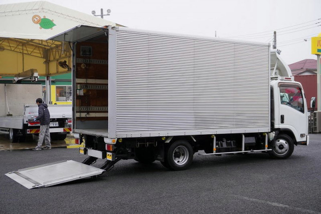 いすゞ エルフ 小型 バン TKG-NPR85AN(98658) 9枚目