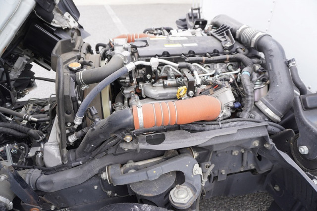 いすゞ エルフ 小型 バン 2RG-NMR88AN(98660) 15枚目