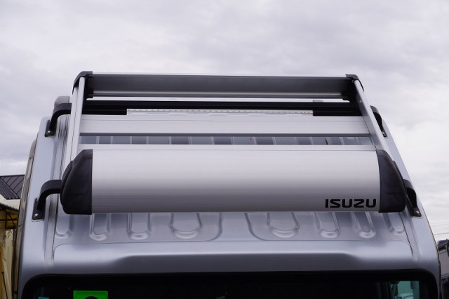 いすゞ エルフ 小型 バン 2RG-NMR88AN(98660) 17枚目