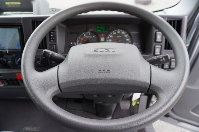 いすゞ エルフ 小型 バン 2RG-NMR88AN(98660) 33枚目