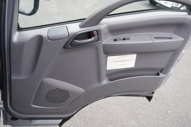 いすゞ エルフ 小型 バン 2RG-NMR88AN(98660) 39枚目