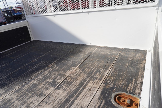 日野 レンジャー 中型 平ボディ（クレーン付） 2KG-FD2ABA(98661) 23枚目