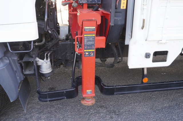 日野 レンジャー 中型 平ボディ（クレーン付） 2KG-FD2ABA(98661) 25枚目