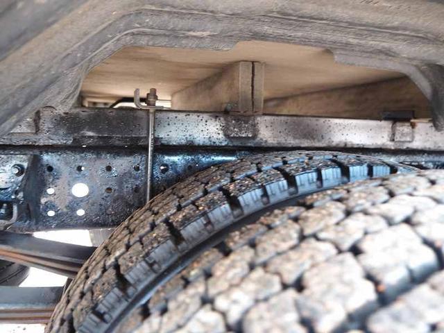 三菱ふそう キャンター 小型 平ボディ（クレーン付） *********(98702) 46枚目