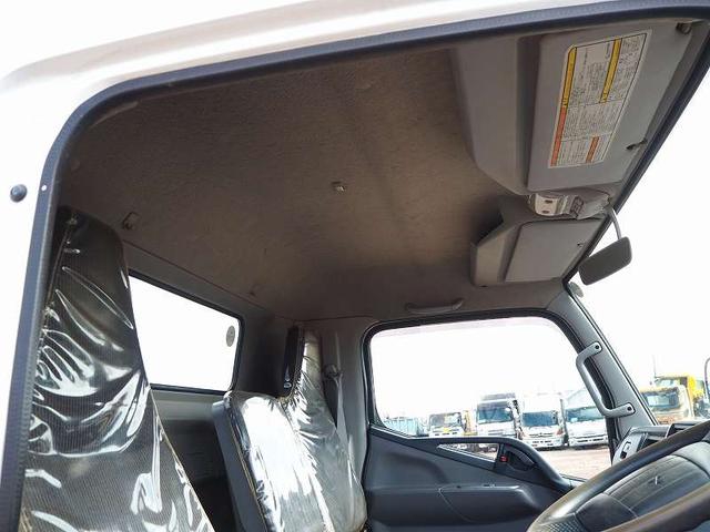 三菱ふそう キャンター 小型 平ボディ（クレーン付） *********(98702) 66枚目