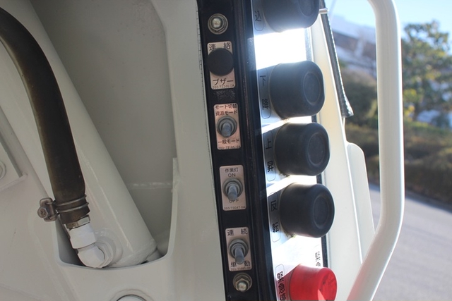 いすゞ エルフ 小型 塵芥車（プレス式） 2RG-NMR88N(98722) 26枚目