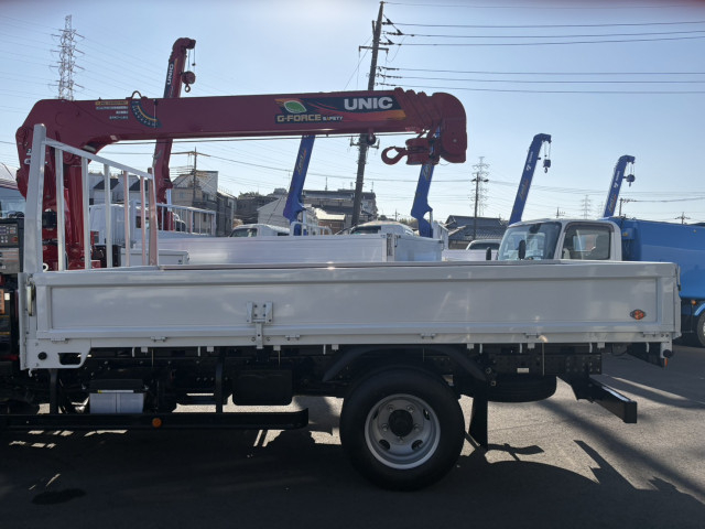 三菱ふそう キャンター 小型 平ボディ（クレーン付） 2RG-FEAV0(98783) 7枚目