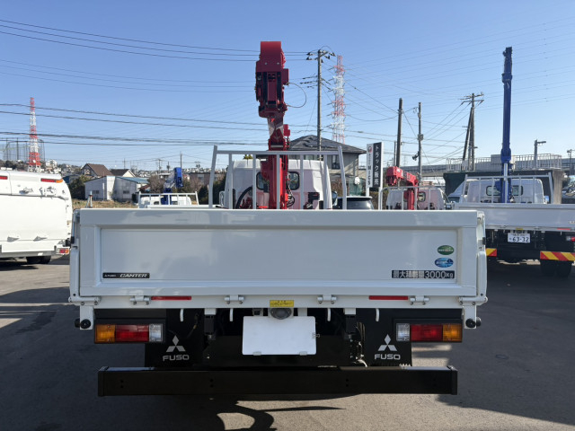 三菱ふそう キャンター 小型 平ボディ（クレーン付） 2RG-FEAV0(98783) 8枚目