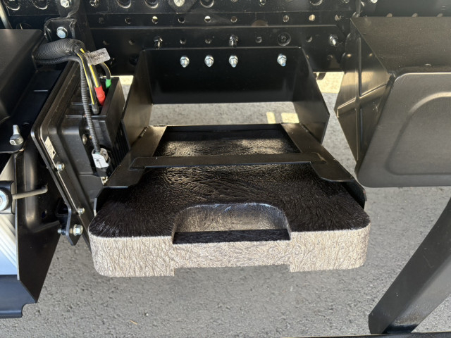 三菱ふそう キャンター 小型 平ボディ（クレーン付） 2RG-FEAV0(98783) 23枚目