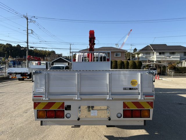 三菱ふそう ファイター 増トン 平ボディ（クレーン付） 2KG-FK62FZ(98786) 8枚目