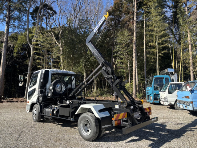 三菱ふそう ファイター 中型 コンテナ専用車 2KG-FK72F(98785) 9枚目