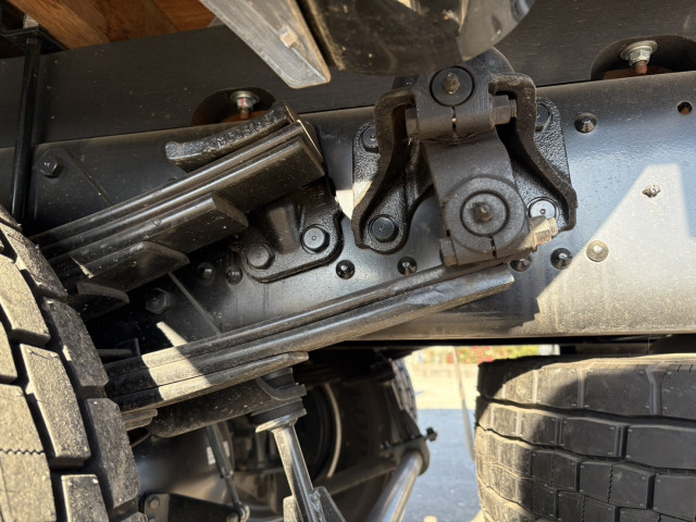 三菱ふそう ファイター 増トン 平ボディ（クレーン付） 2KG-FK62FZ(98786) 24枚目