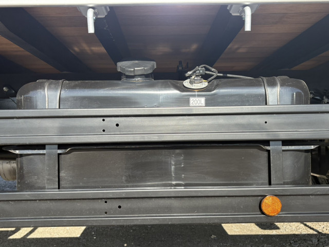 三菱ふそう ファイター 増トン 平ボディ（クレーン付） 2KG-FK62FZ(98786) 27枚目