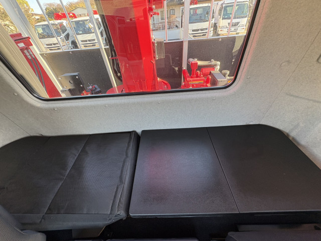 三菱ふそう ファイター 増トン 平ボディ（クレーン付） 2KG-FK62FZ(98786) 38枚目