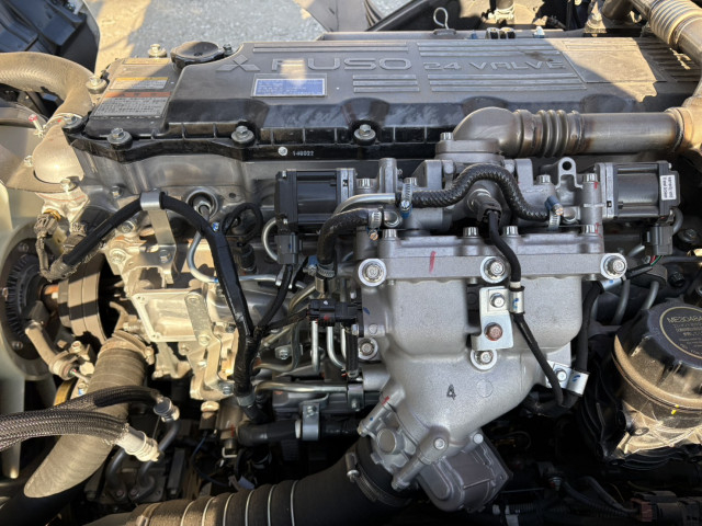 三菱ふそう ファイター 増トン 平ボディ（クレーン付） 2KG-FK62FZ(98786) 40枚目