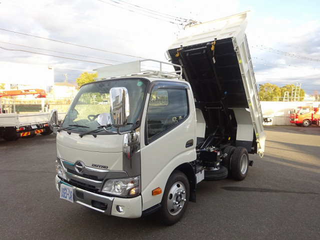 日野 デュトロ 小型 土砂ダンプ 2KG-XZU600T(98787) 1枚目
