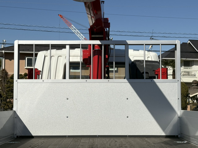 三菱ふそう ファイター 増トン 平ボディ（クレーン付） 2KG-FK62FZ(98789) 13枚目