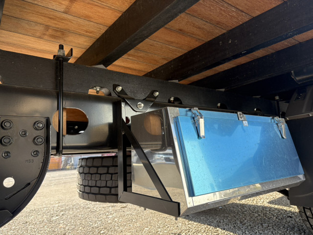 三菱ふそう ファイター 増トン 平ボディ（クレーン付） 2KG-FK62FZ(98790) 24枚目