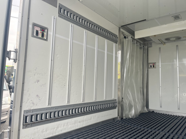 トヨタ ダイナ 小型 冷蔵冷凍バン 2DG-GDY231(98791) 10枚目