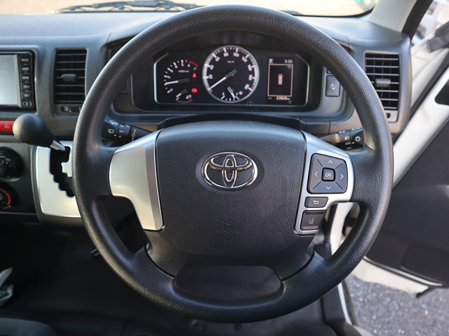 トヨタ ハイエース 小型 バン 3BF-TRH200V(98793) 4枚目