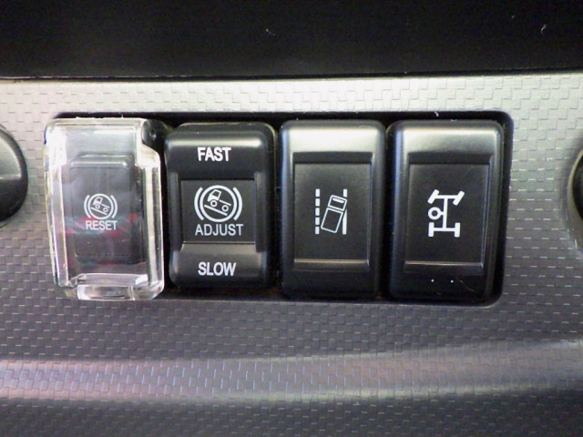 いすゞ フォワード 中型 土砂ダンプ 2RG-FRR90S1(98794) 17枚目