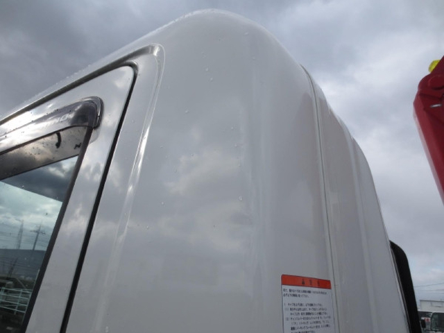 日野 レンジャー 中型 平ボディ（クレーン付） 2KG-FC2ABA(98796) 18枚目