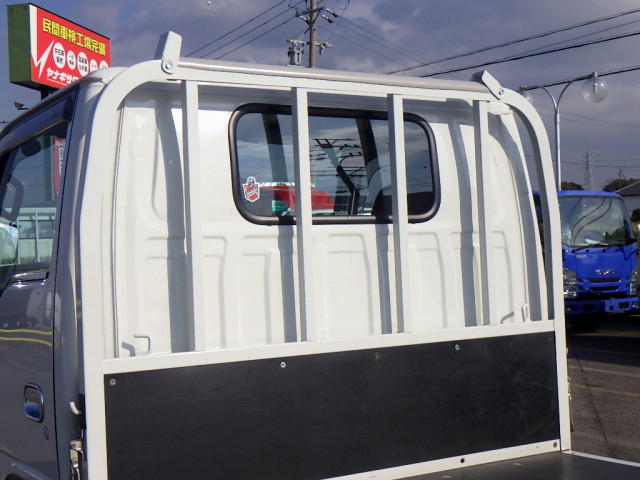 いすゞ エルフ 小型 平ボディ 2RG-NHS88A(98800) 10枚目