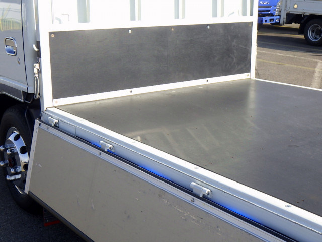 いすゞ エルフ 小型 平ボディ 2RG-NHS88A(98800) 31枚目