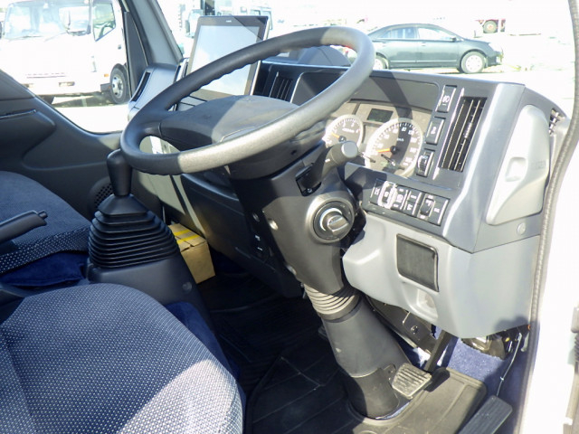 いすゞ エルフ 小型 平ボディ 2RG-NHS88A(98800) 43枚目