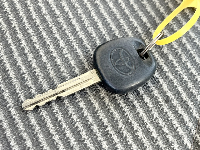 トヨタ タウンエース 小型 平ボディ 5BF-S403U(98801) 32枚目