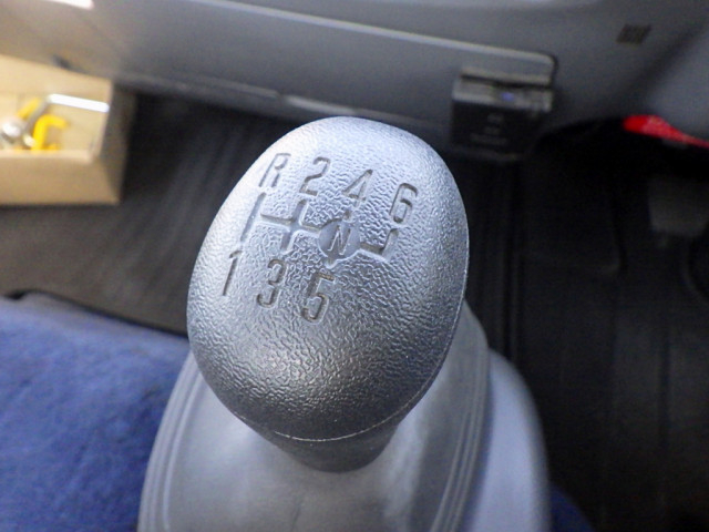 いすゞ エルフ 小型 キャリアカー 2RG-NPR88YN(98802) 16枚目