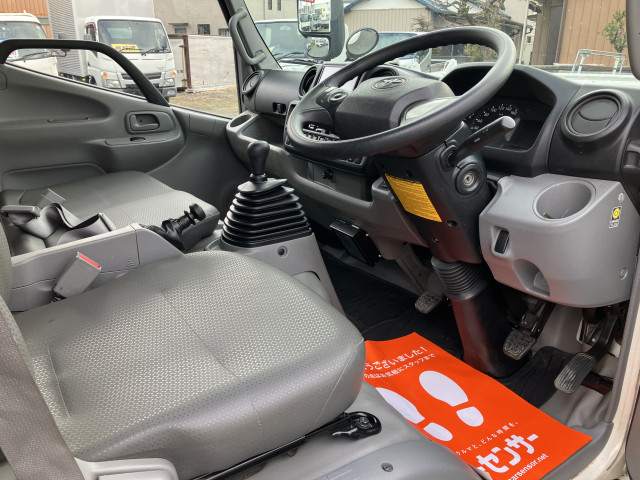 トヨタ ダイナ 小型 平ボディ 2PG-XZC605(98803) 5枚目