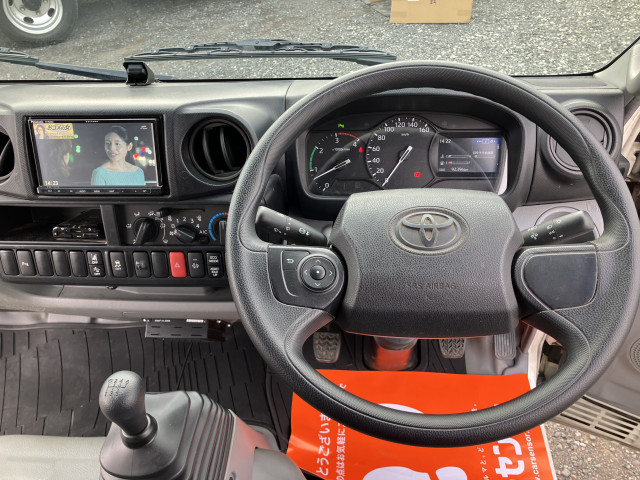 トヨタ ダイナ 小型 平ボディ 2PG-XZC605(98803) 7枚目