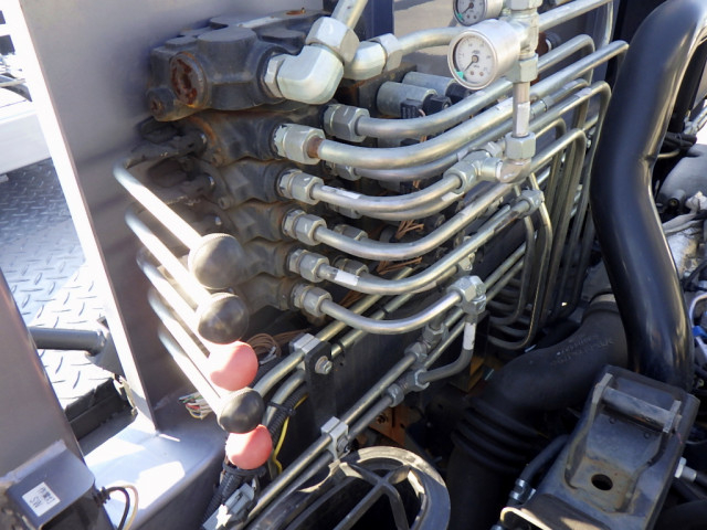 いすゞ エルフ 小型 キャリアカー 2RG-NPR88YN(98802) 39枚目