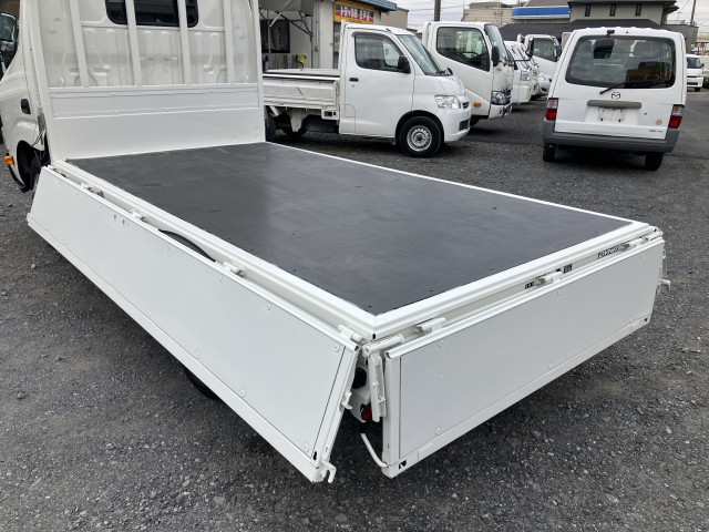 トヨタ ダイナ 小型 平ボディ 2PG-XZC605(98803) 19枚目