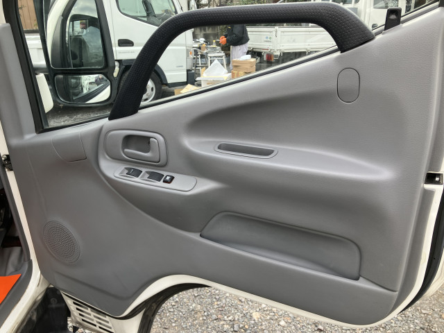 トヨタ ダイナ 小型 平ボディ 2PG-XZC605(98803) 25枚目