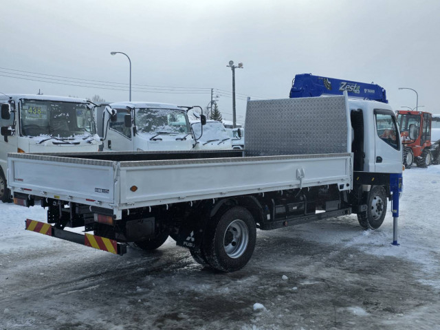 三菱ふそう キャンター 小型 平ボディ（クレーン付） 2PG-FEBS0(98835) 9枚目