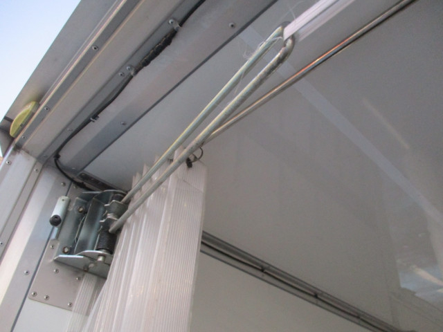 トヨタ ダイナ 小型 冷蔵冷凍バン 2RG-XZC605(98836) 21枚目