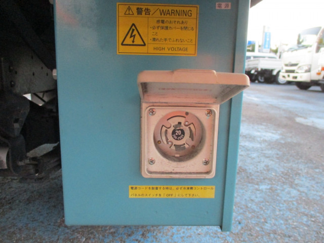 トヨタ ダイナ 小型 冷蔵冷凍バン 2RG-XZC605(98836) 23枚目