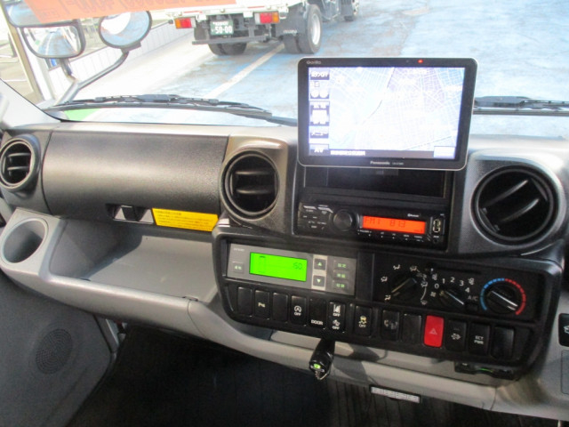 トヨタ ダイナ 小型 冷蔵冷凍バン 2RG-XZC605(98836) 32枚目