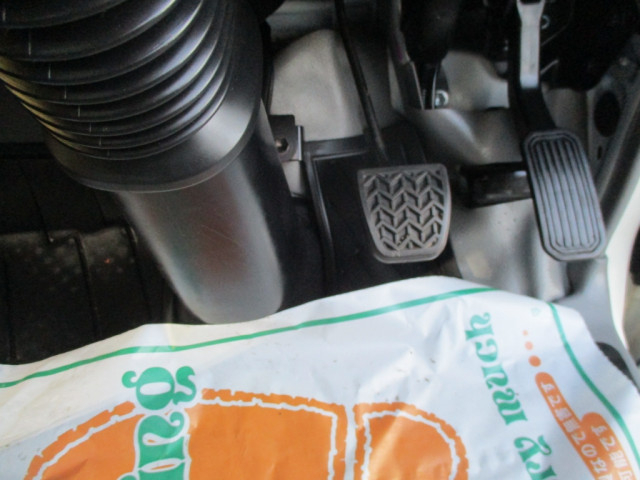 トヨタ ダイナ 小型 冷蔵冷凍バン 2RG-XZC605(98836) 34枚目