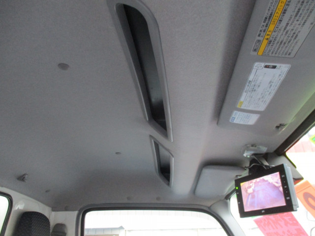 トヨタ ダイナ 小型 冷蔵冷凍バン 2RG-XZC605(98836) 39枚目