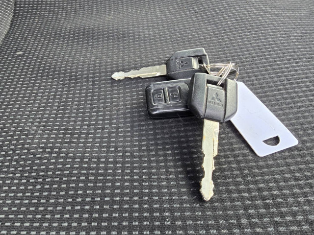 三菱ふそう キャンター 小型 平ボディ（クレーン付） 2PG-FEBS0(98835) 42枚目