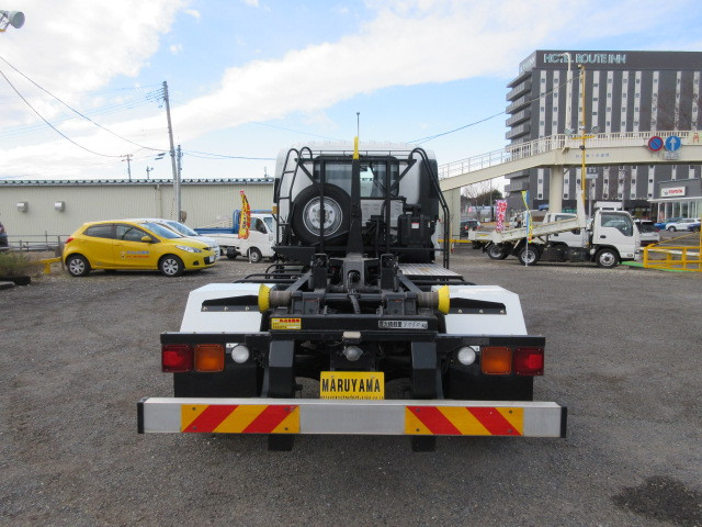 いすゞ フォワード 中型 コンテナ専用車 2RG-FRR90S2(98840) 16枚目