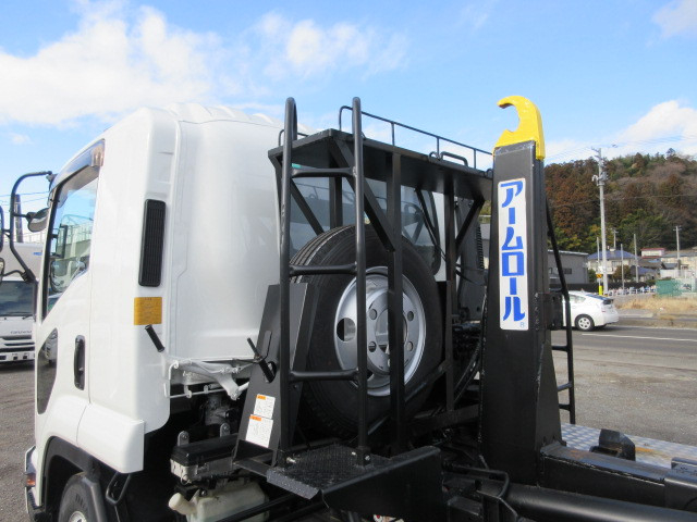 いすゞ フォワード 中型 コンテナ専用車 2RG-FRR90S2(98840) 40枚目