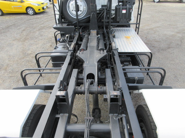 いすゞ フォワード 中型 コンテナ専用車 2RG-FRR90S2(98840) 43枚目