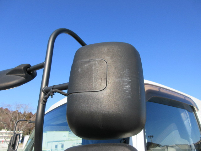 いすゞ フォワード 中型 コンテナ専用車 2RG-FRR90S2(98840) 48枚目